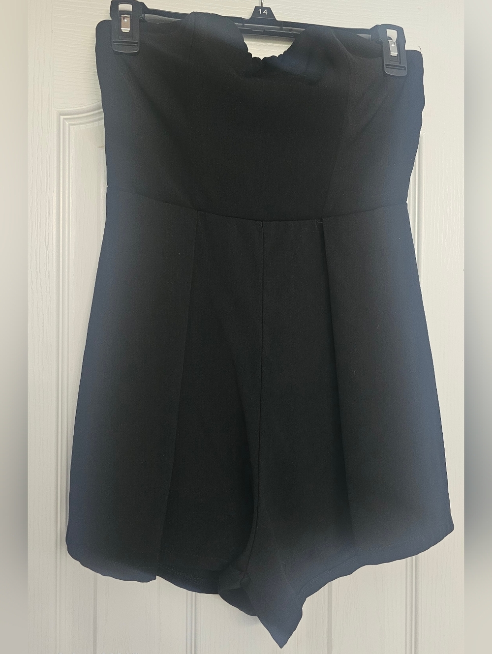 Vestique Strapless Black Smocked Romper Size Small - Picture 7 of 10